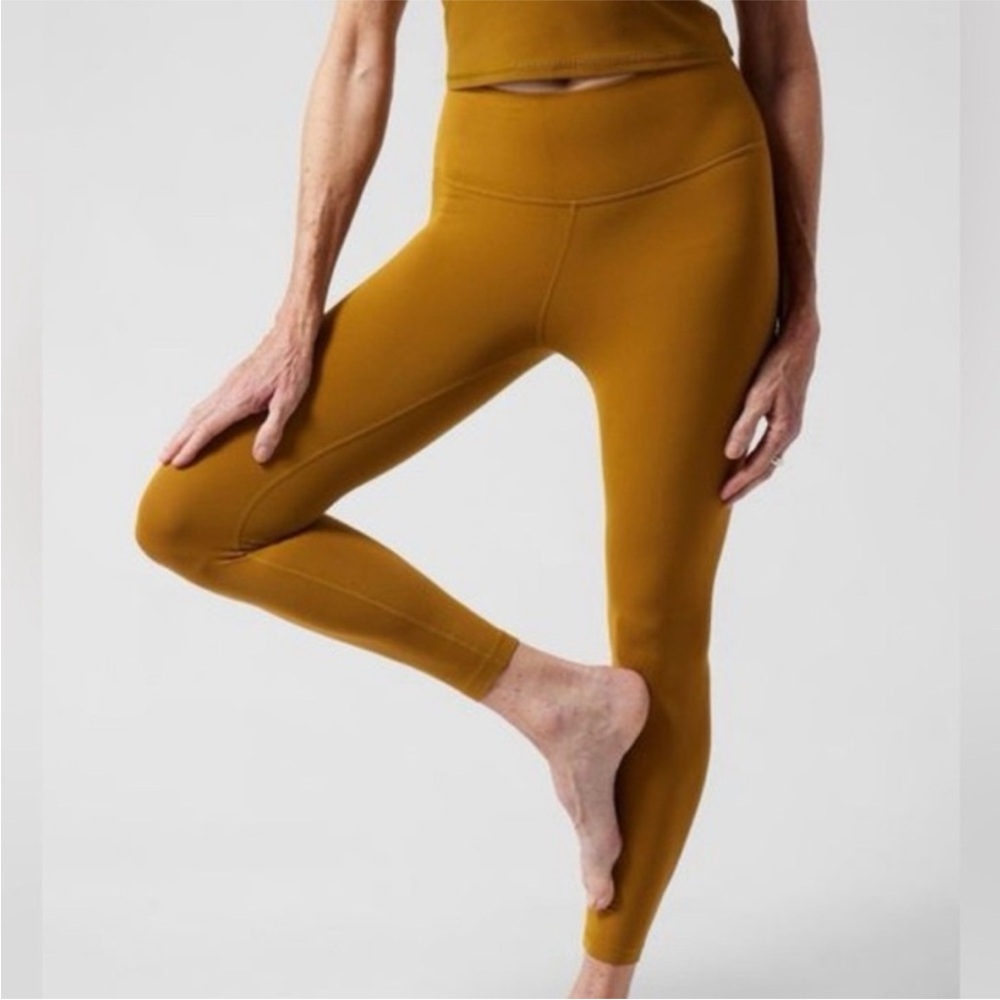 Athleta Transcend 7/8 Leggings in Brass